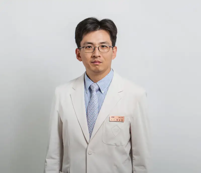 Dr. Sang-Won Um