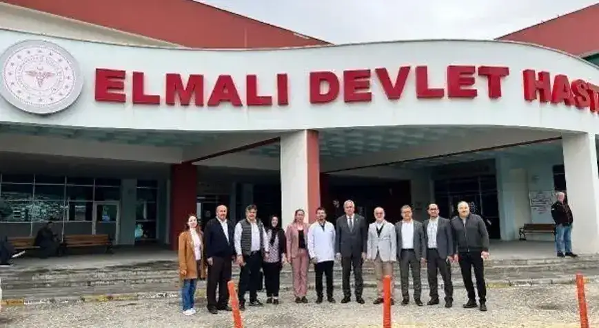 Jengo la Elmalı Devlet Hastanesi