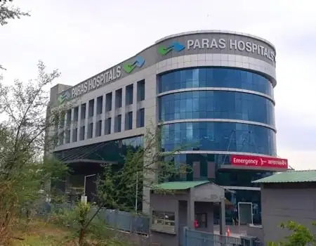 Здание Paralam PHC