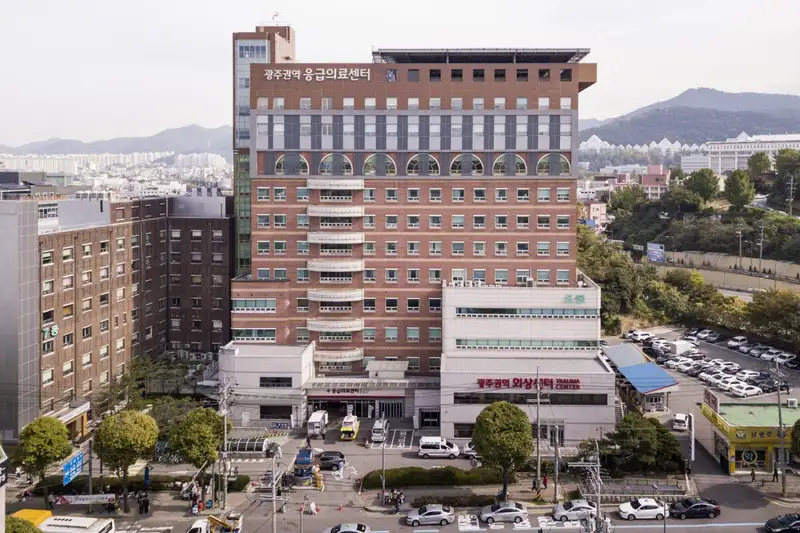 BongSeng Memorial Hospital