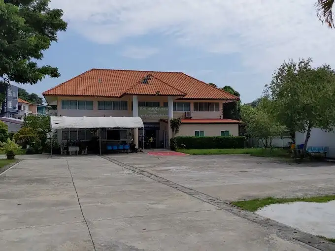 Samet Tai Sub-district Health Promotion Hospital