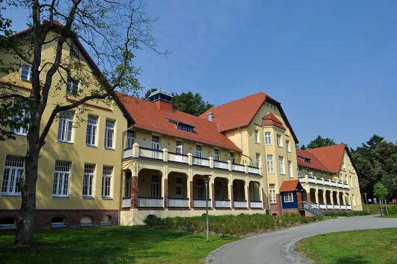 Krankenhaus West