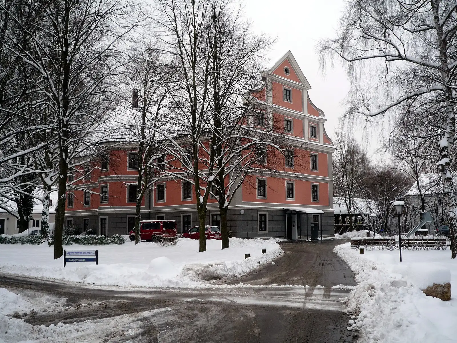Jengo la Eckherhaus
