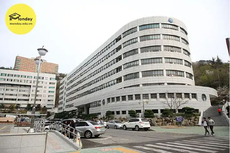 Dong-eui Medical Center