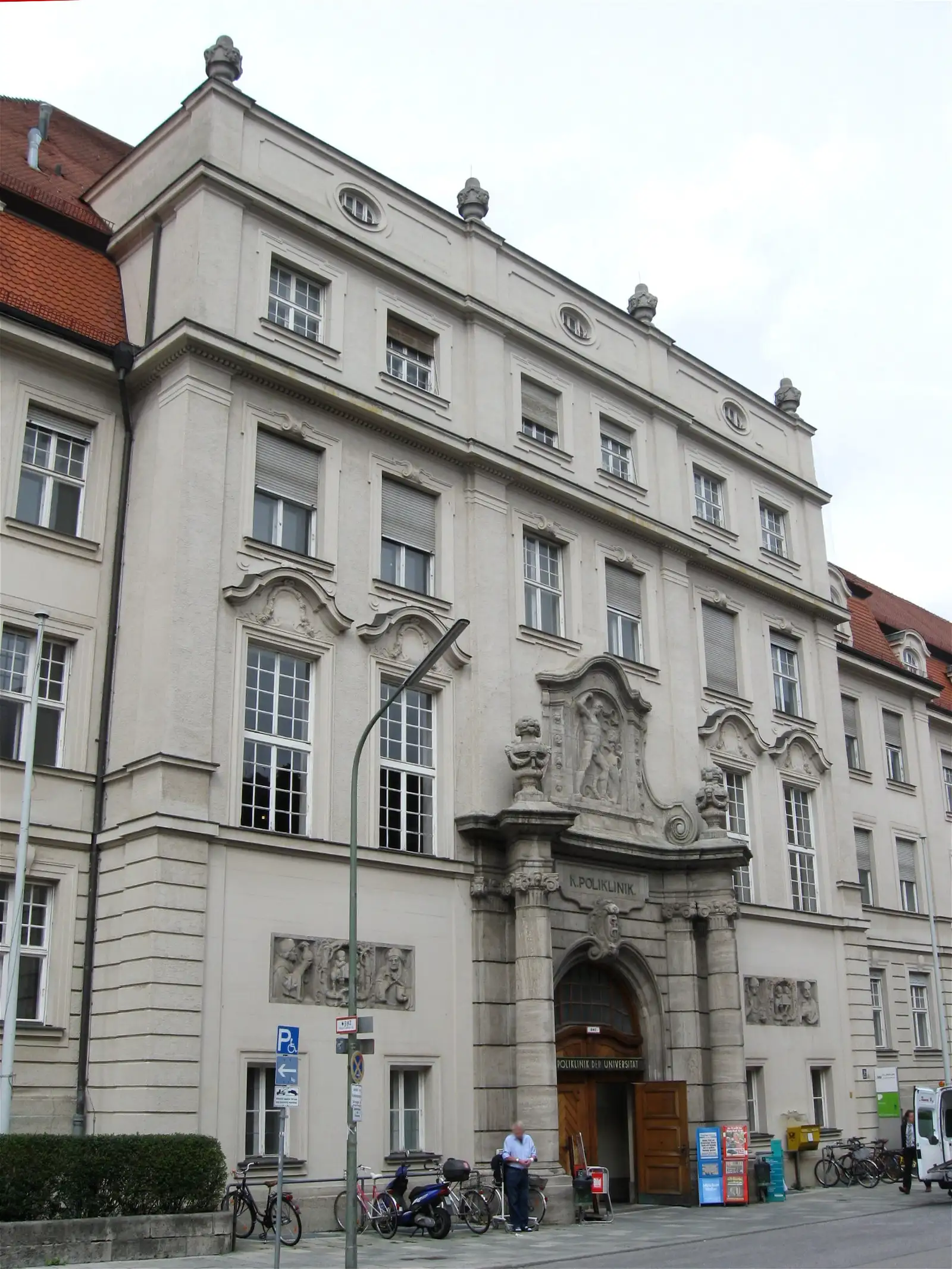 Jengo la Pettenkoferstraße 8a