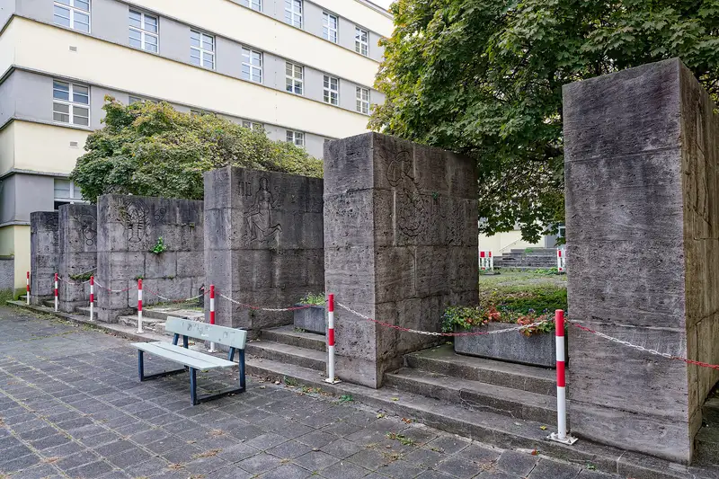 Städtische Frauen- und Kinderklinik Flurstraße 7 in Nürnberg