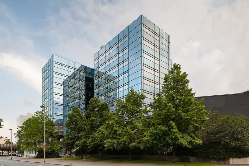 Office building Berliner Allee 20