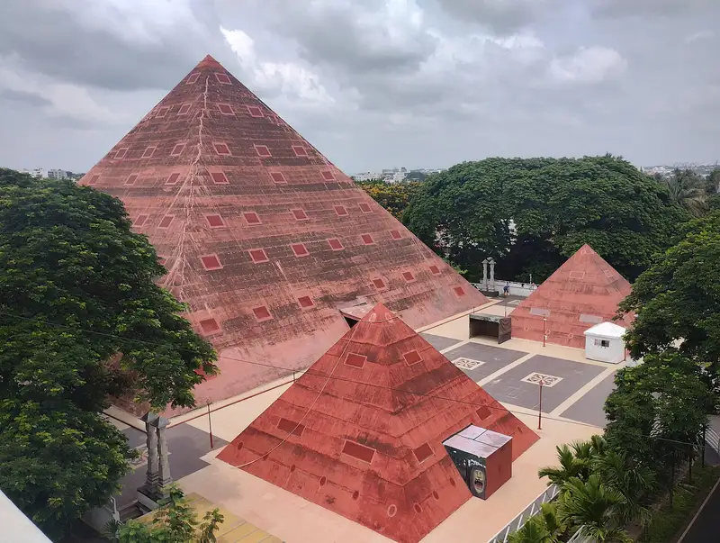 Sri Shivaratnapuri Temple of Health